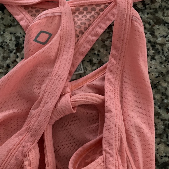 Lorna Jane Renee Excel tank - Picture 6 of 8